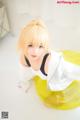 Coser@神楽坂真冬 Vol.007: 白贞德 (Fate Grand Order) (150 photos) P17 No.499860